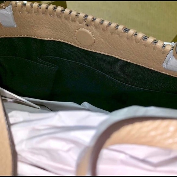 NEW Vince Camuto Litzy Fawn Leather Tote - Picture 6 of 8